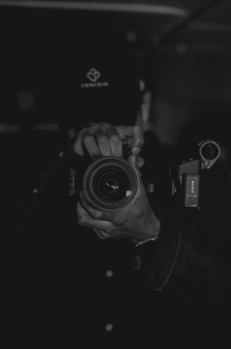 CB Media filmar bostadsfilm med professionell kamera