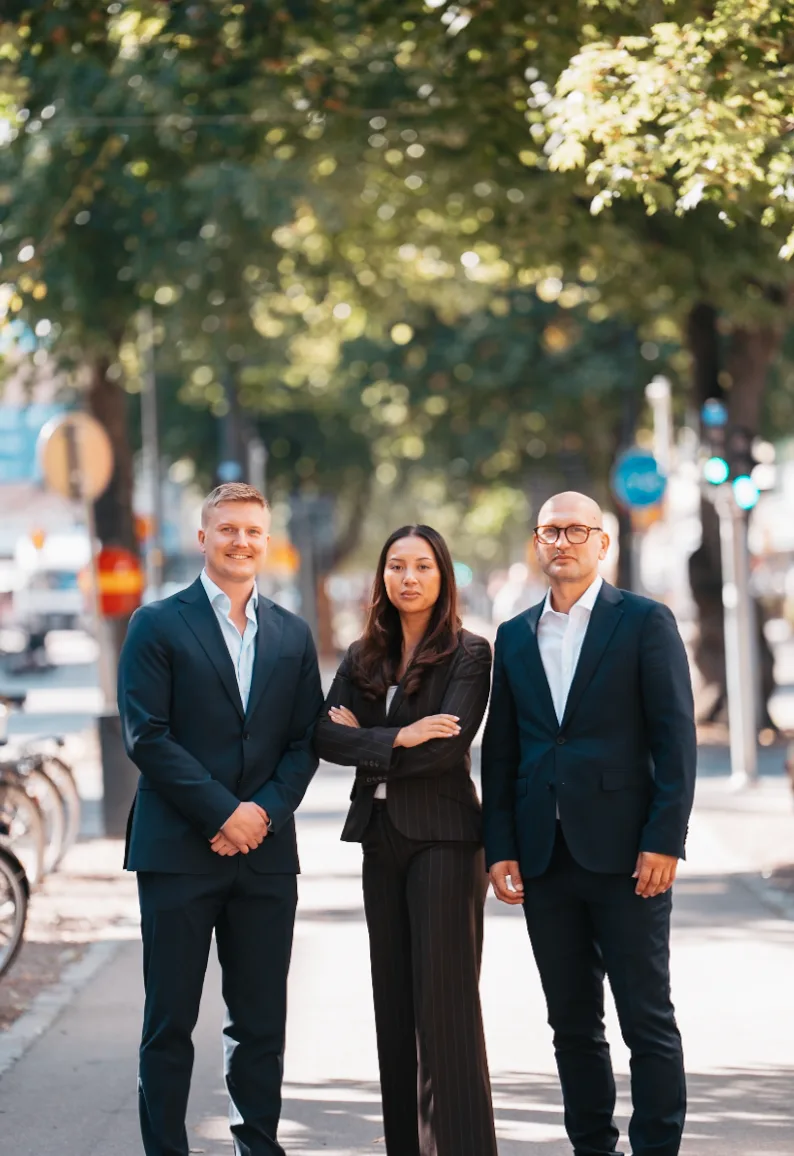 Mäklarkontorets team – porträtt för hemsida och annonser